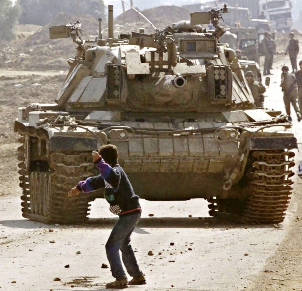 Palestinian vs Israeli Tank